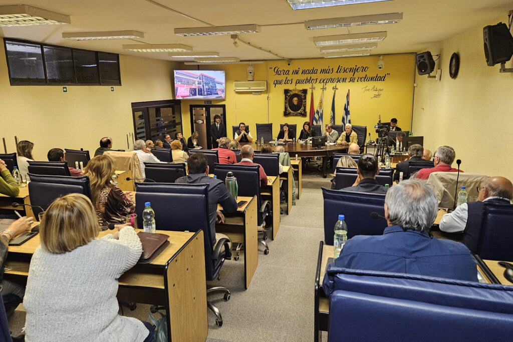 Homenaje al Dr. Alberto Sanner en Cerro Largo